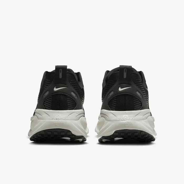 Nike NIKE VOMERO 18 