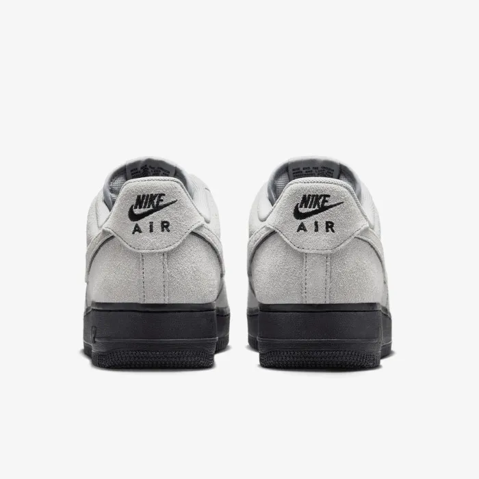 Nike AIR FORCE 1 '07 LV8 