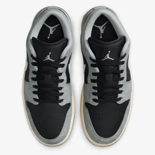 Nike AIR JORDAN 1 LOW SE