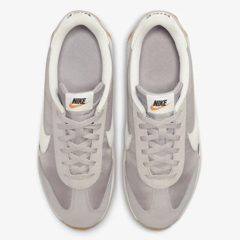 Nike NIKE PACIFIC