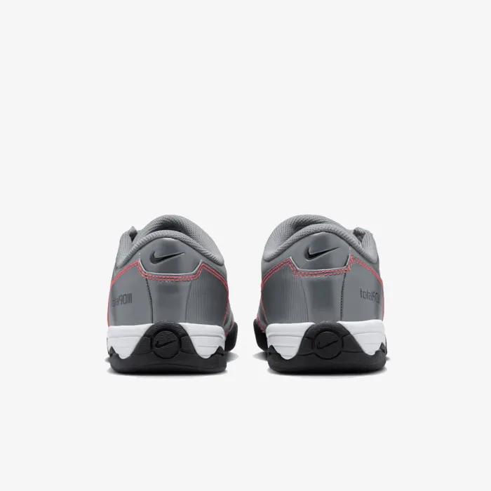 Nike TOTAL 90 