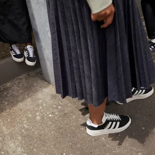 adidas GAZELLE BOLD W