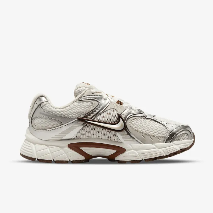 Nike W NIKE V5 RNR 