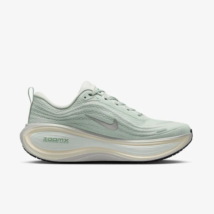 Nike W NIKE VOMERO PLUS 