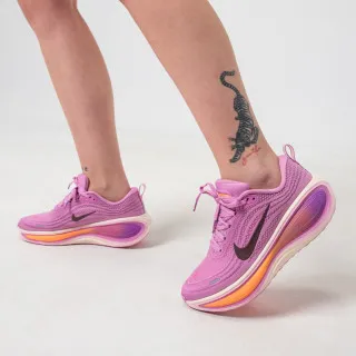 Nike W NIKE VOMERO PLUS 