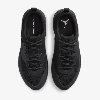 Nike JORDAN TRUNNER O/S 