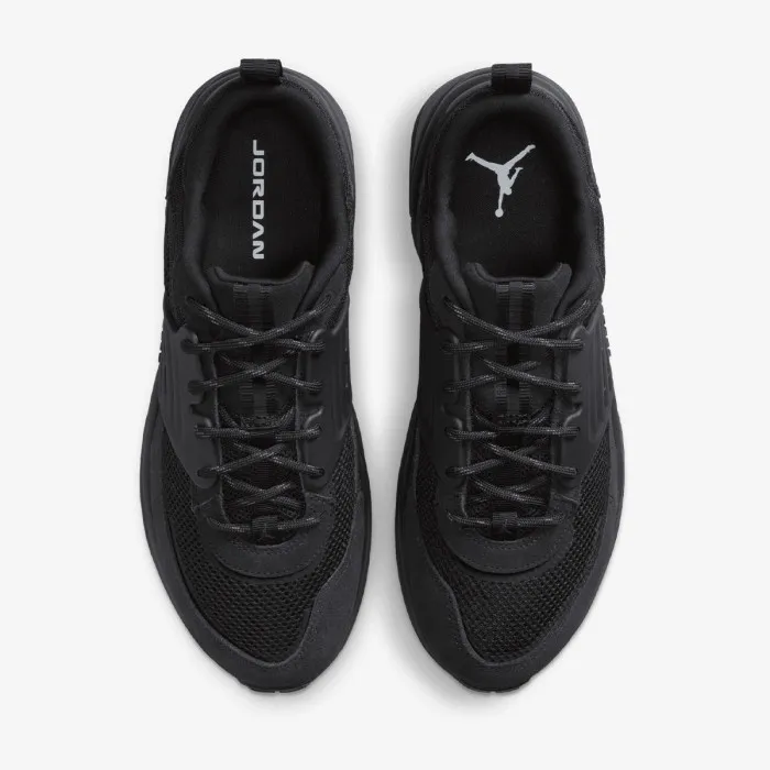 Nike JORDAN TRUNNER O/S 