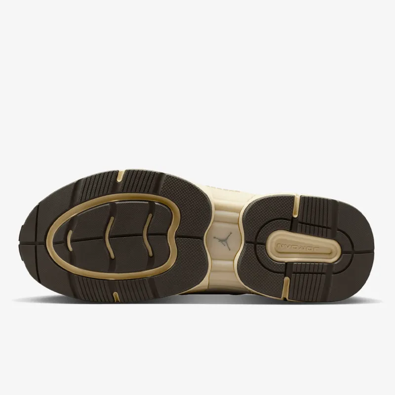 Nike JORDAN TRUNNER O/S