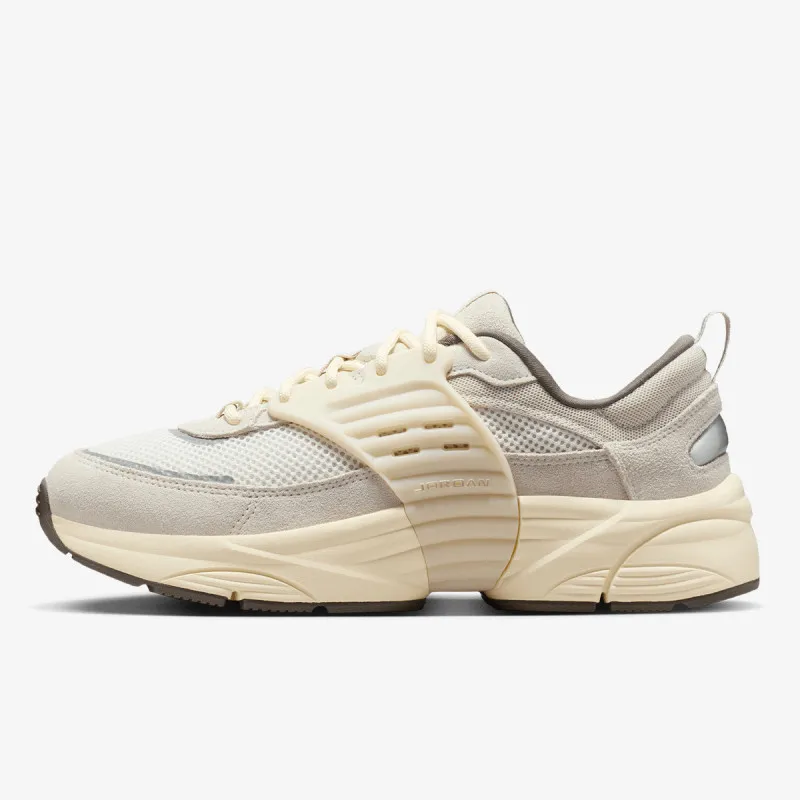 Nike JORDAN TRUNNER O/S