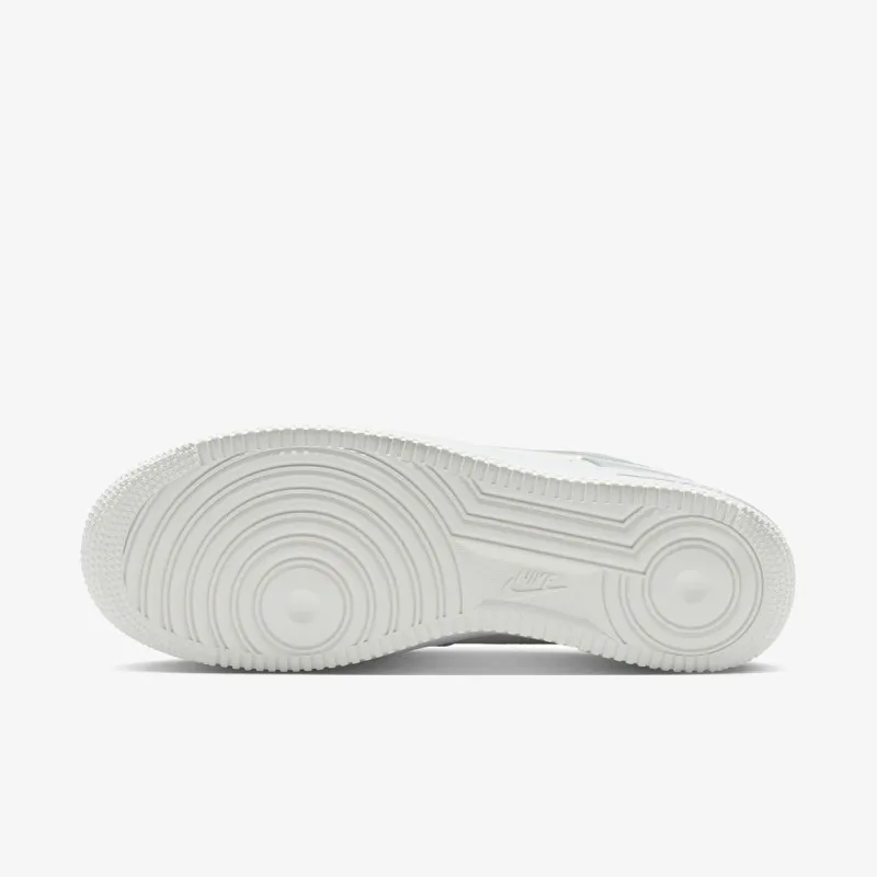 Nike AIR FORCE 1 '07 LV8 ESS+ 