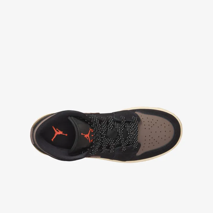 JORDAN AIR JORDAN 1 MID SE BG 