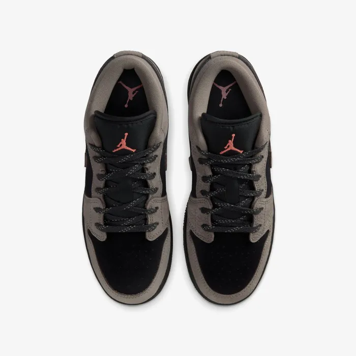 JORDAN AIR JORDAN 1 LOW SE (GS) 