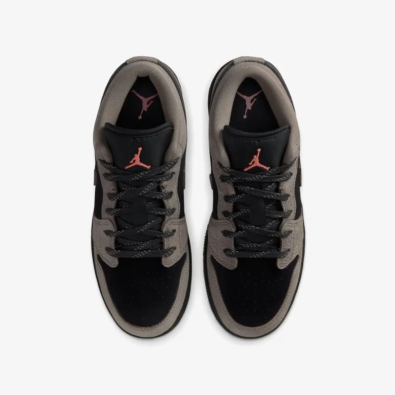 JORDAN AIR JORDAN 1 LOW SE (GS) 