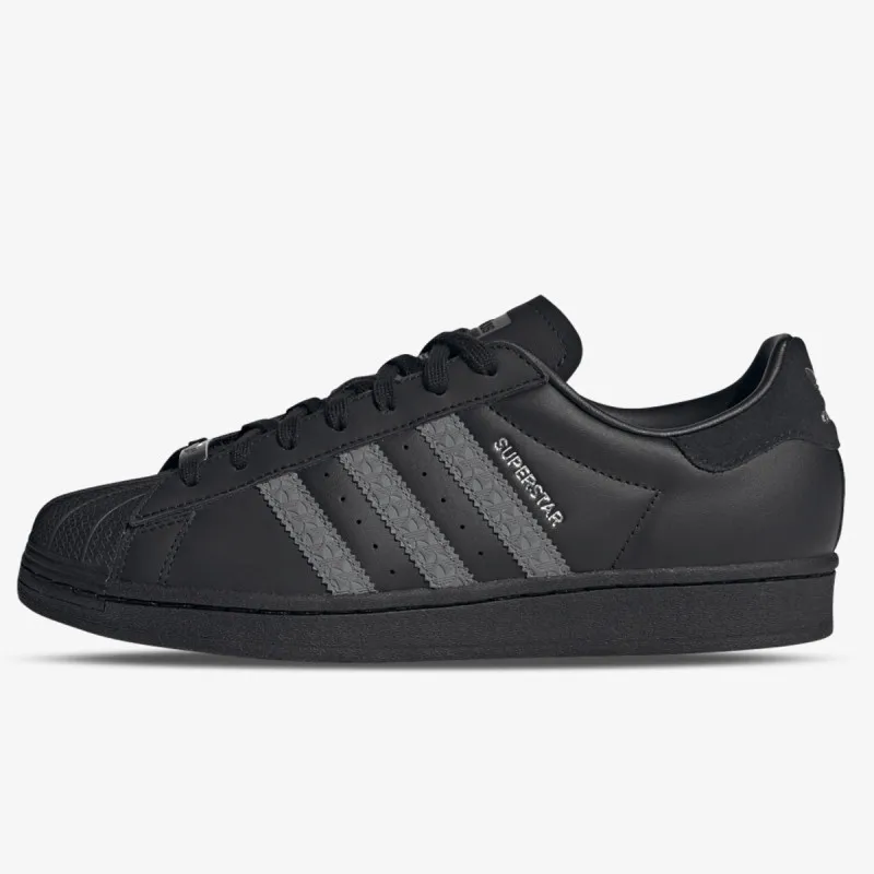 adidas SUPERSTAR