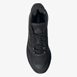 adidas AVRYN