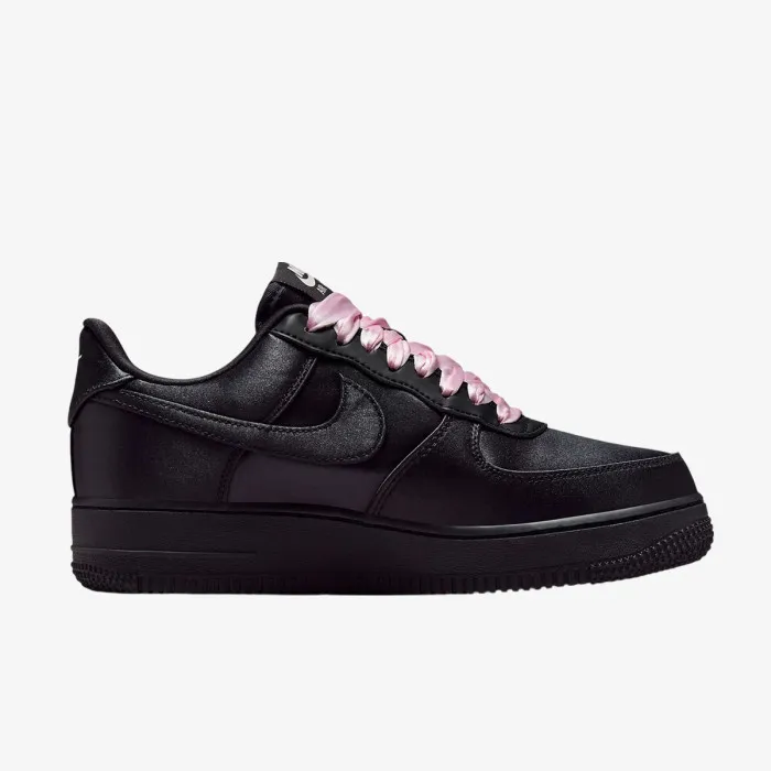 Nike WMNS AIR FORCE 1 '07 LV8 TRK3 