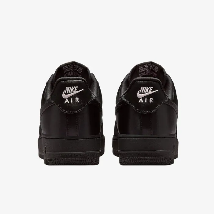 Nike WMNS AIR FORCE 1 '07 LV8 TRK3 