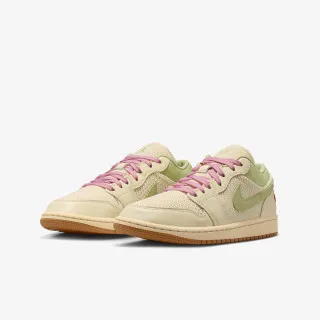 JORDAN WMNS AIR JORDAN 1 LOW SE 
