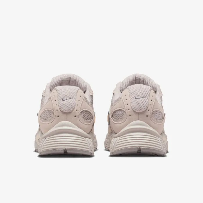 Nike NIKE V5 RNR SUEDE 