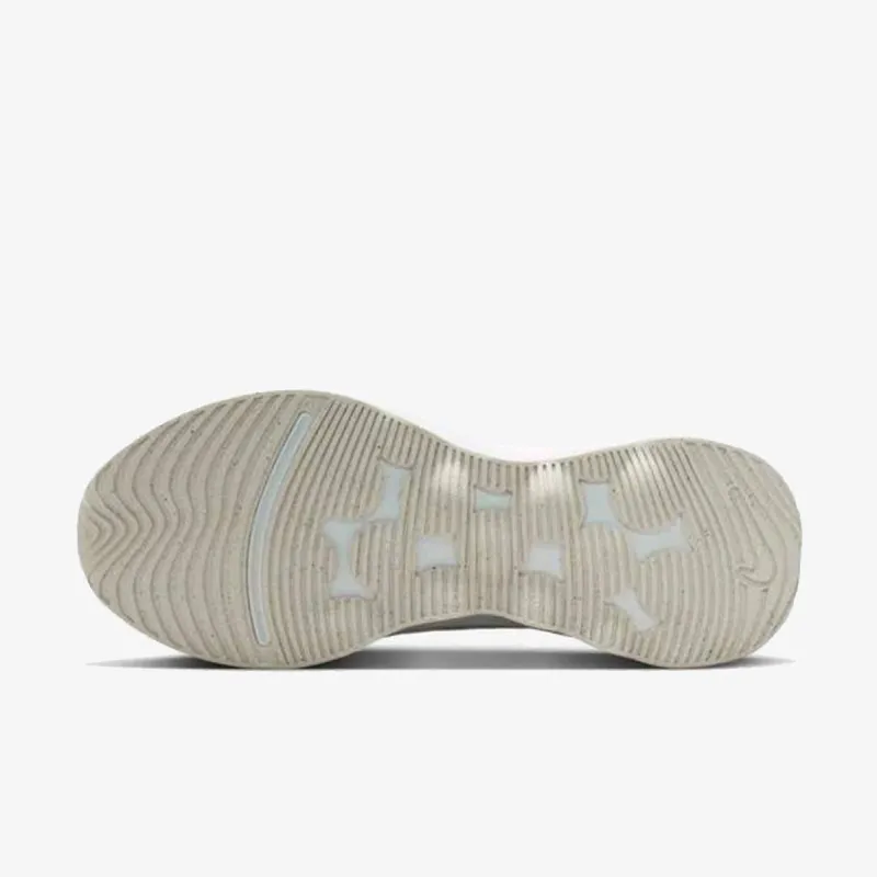 Nike WMNS NIKE MOTIVA 2 