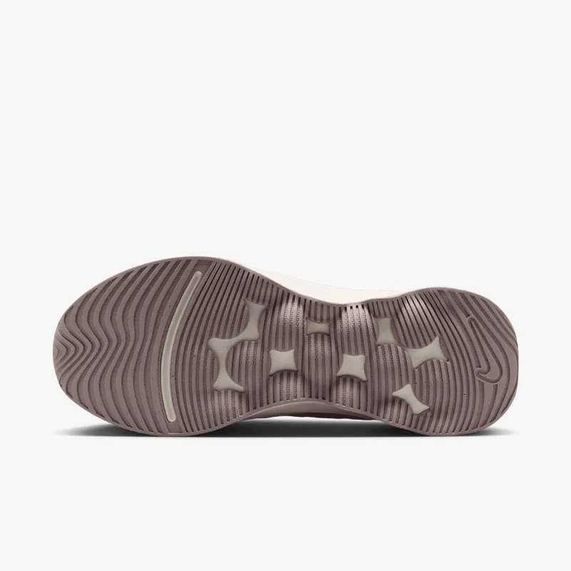 Nike WMNS NIKE MOTIVA 2 