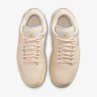 Nike WMNS AIR JORDAN 1 LOW SE 