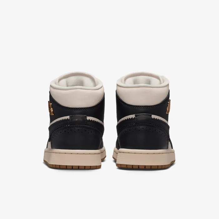 JORDAN WMNS AIR JORDAN 1 MID SE 
