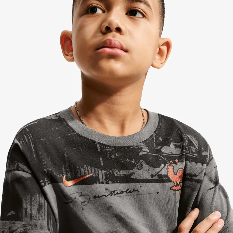 Nike FFF U NK AOP TEE 