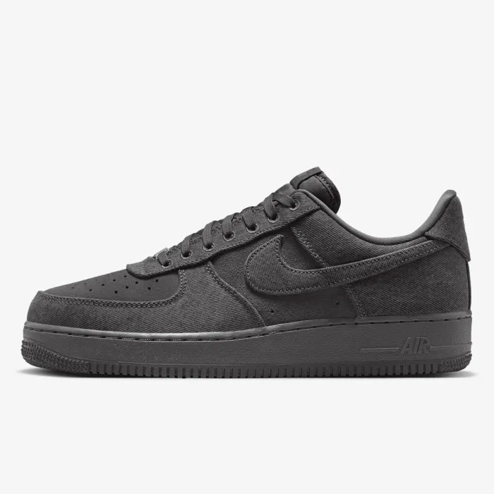 Nike AIR FORCE 1 '07 LV8 