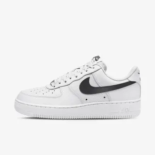 Nike AIR FORCE 1 '07 LOW LV8 TECH 