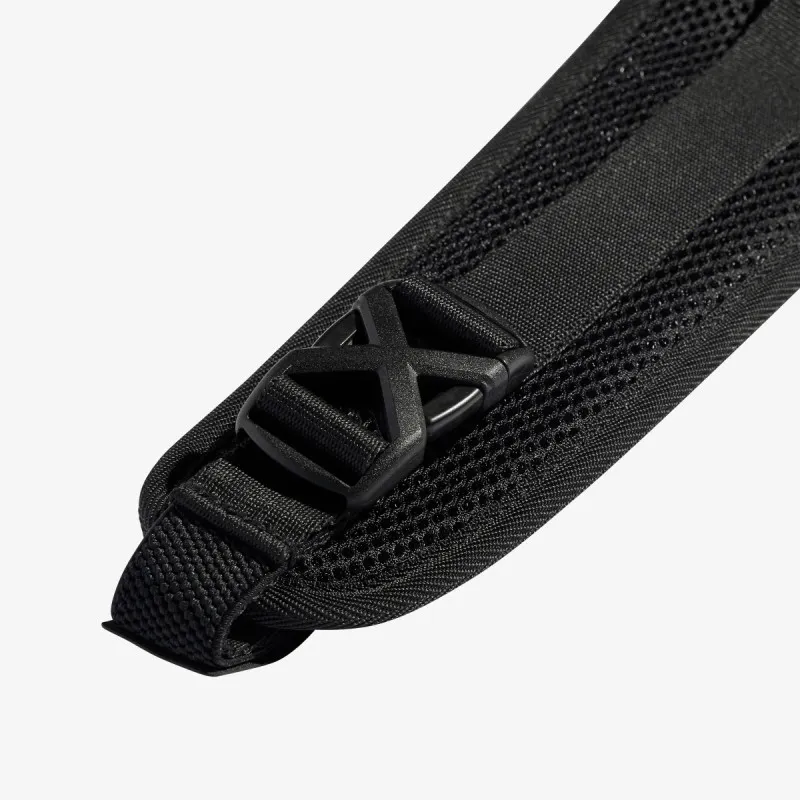 adidas RUN BOT B