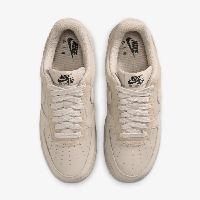 Nike WMNS AIR FORCE 1 '07 