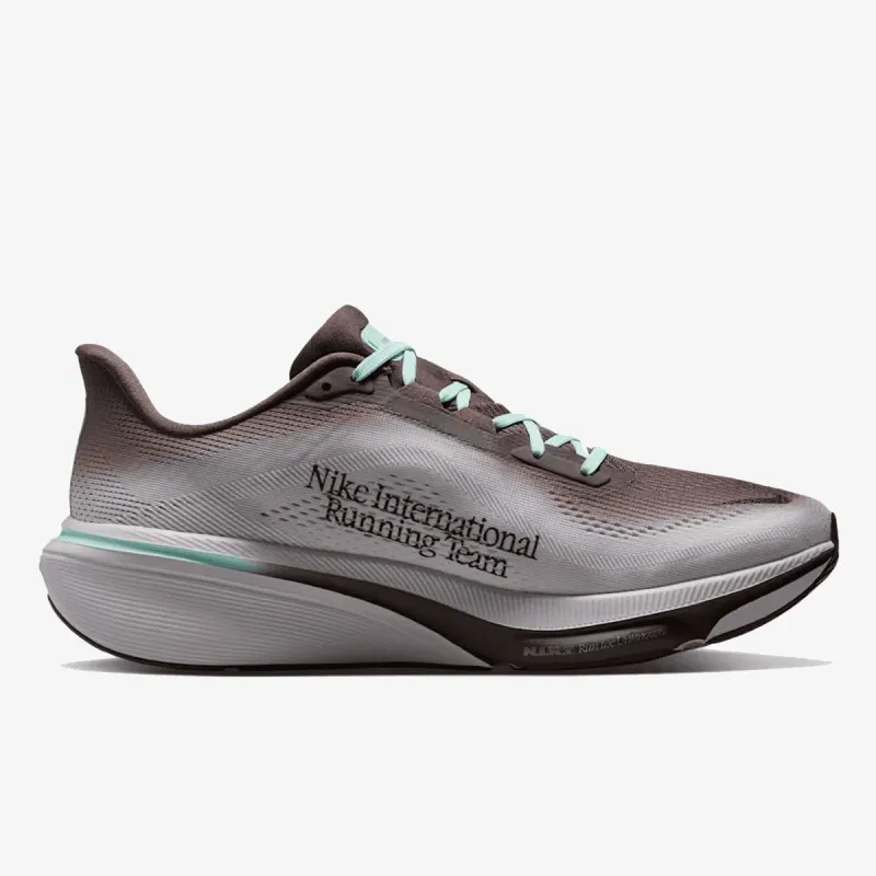 Nike AIR ZOOM PEGASUS 42 
