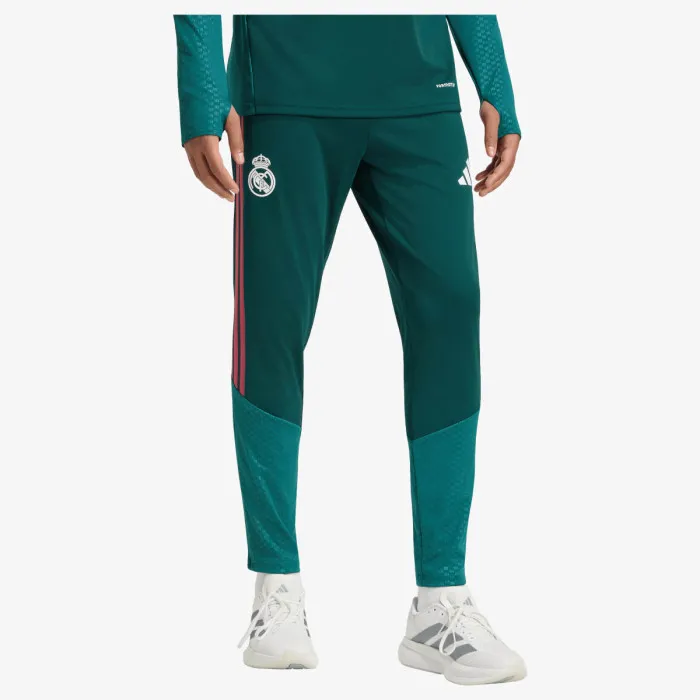 adidas REAL TR PNT 