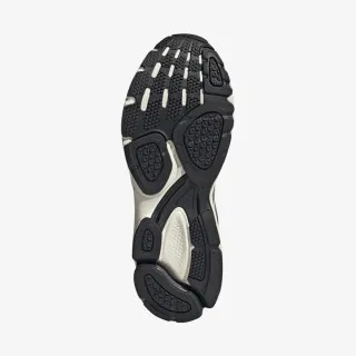 adidas SPIRITAIN 2000 