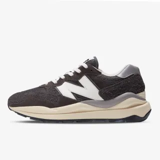 NEW BALANCE 57/40