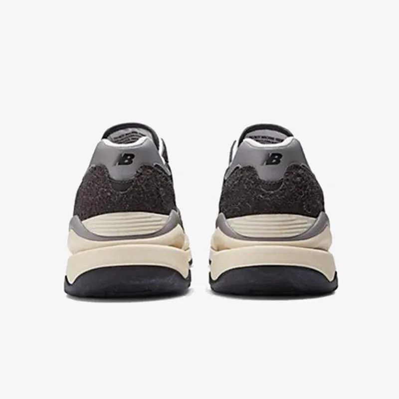 NEW BALANCE 57/40