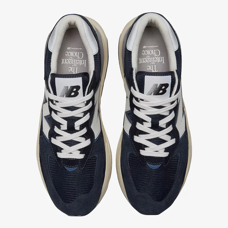 NEW BALANCE 57/40
