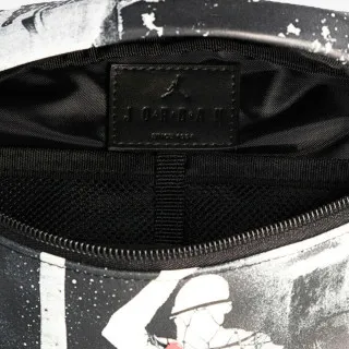 JORDAN JAM BOROUGH GFX CROSSBODY BAG 
