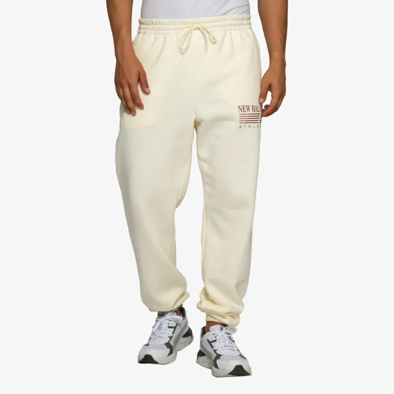 NEW BALANCE Reimagined Graphic Fleece Jogger 