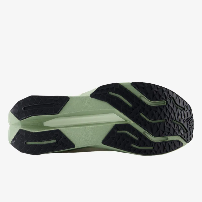 NEW BALANCE M FC PROPEL