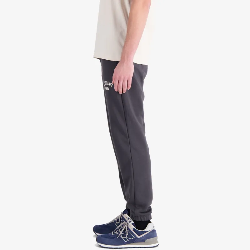 NEW BALANCE Essentials Varsity Fleece Pant