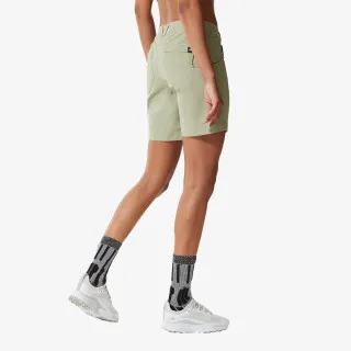 THE NORTH FACE W EXPLORATION SHORT TEA GREEN