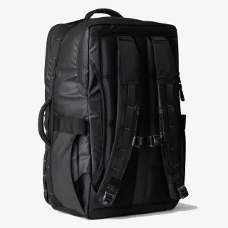 THE NORTH FACE BASE CAMP VOYAGER TRAVEL PACK