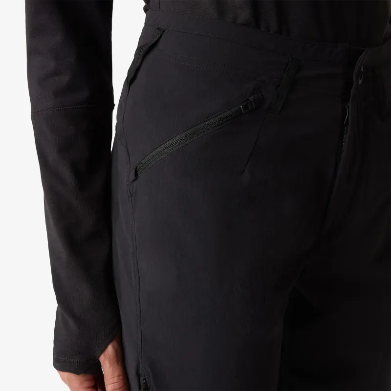 THE NORTH FACE W SPEEDLIGHT SLIM STRAIGHT SHORT