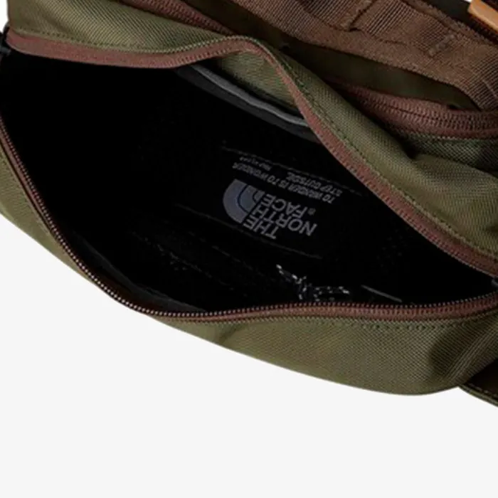 THE NORTH FACE Base Camp Lumbar 