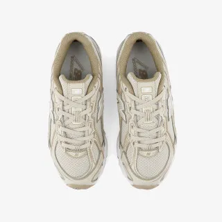 NEW BALANCE K 740 