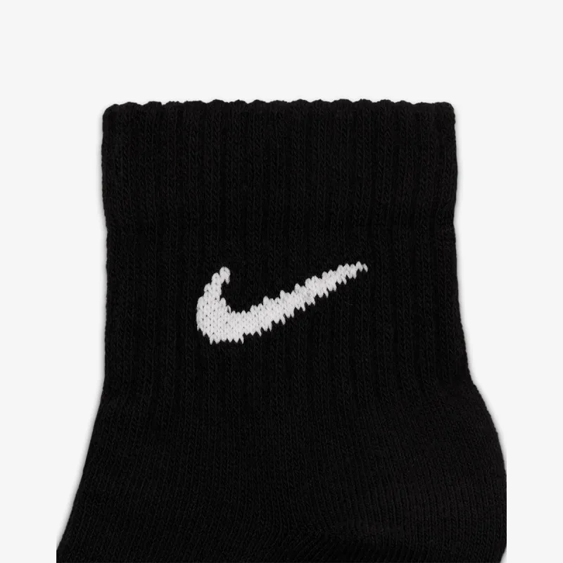 Nike Everyday Lightweight