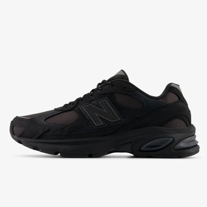 NEW BALANCE 2010 