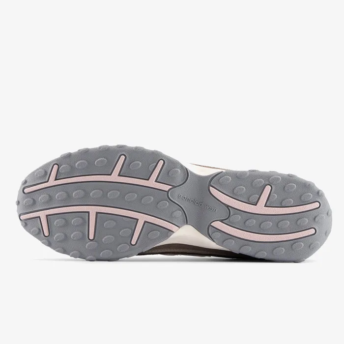 NEW BALANCE 204L 